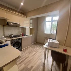 In Baku 85.0 m² apartment is for sale - Image 8