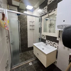 In Baku 85.0 m² apartment is for sale - Image 10