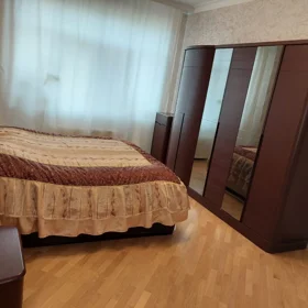 In Baku 130.0 m² apartment is for rent - Image 8