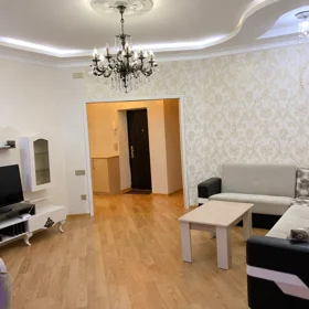 In Baku 125.0 m² apartment is for rent - Image 2