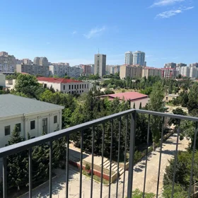 In Baku 72.0 m² apartment is for rent - Image 3