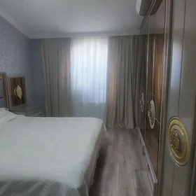 In Baku 92.0 m² apartment is for sale - Image 10
