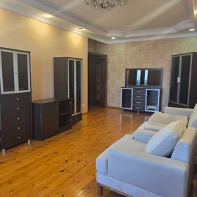 In Baku 97.0 m² apartment is for rent - Image 7