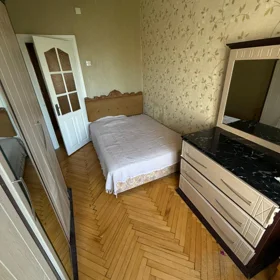 In Baku 90.0 m² apartment is for rent - Image 5