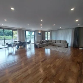 In Baku 400.0 m² apartment is for rent - Image 8