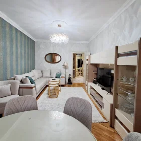 In Baku 70.0 m² apartment is for sale - Image 4