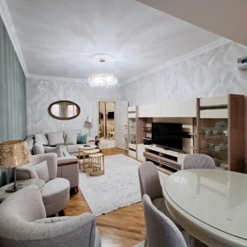 In Baku 70.0 m² apartment is for sale - Image 5