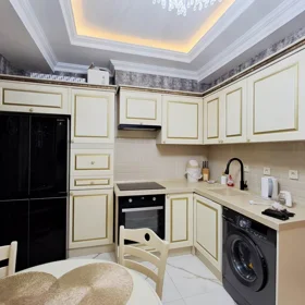 In Baku 70.0 m² apartment is for sale - Image 7