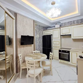 In Baku 70.0 m² apartment is for sale - Image 8