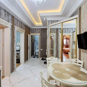 In Baku 70.0 m² apartment is for sale - Image 9