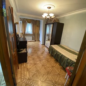 In Baku 80.0 m² apartment is for sale - Image 2