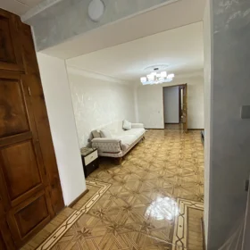 In Baku 80.0 m² apartment is for sale - Image 6