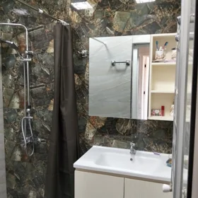 In Baku 60.0 m² apartment is for sale - Image 10