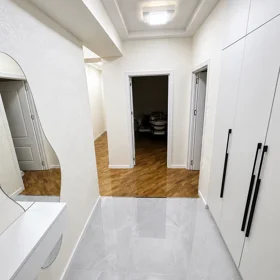 In Baku 120.0 m² apartment is for sale - Image 2
