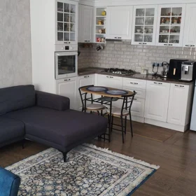 In Baku 70.0 m² apartment is for sale - Image 6