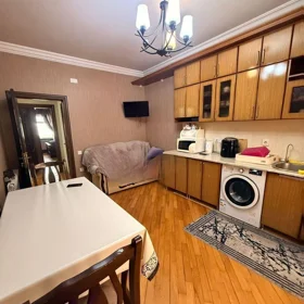 In Baku 80.0 m² apartment is for rent - Image 5