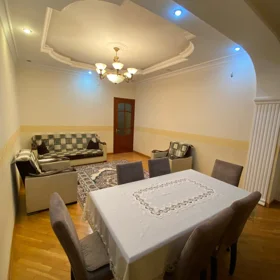 In Baku 110.0 m² apartment is for rent - Image 4
