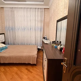 In Baku 110.0 m² apartment is for rent - Image 6