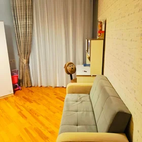 In Baku 140.0 m² apartment is for rent - Image 7