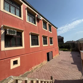 In Baku 1500.0 m² house with 12.0 rooms is for sale - Image 7