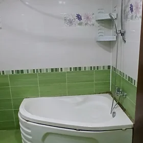 In Baku 80.0 m² apartment is for rent - Image 2