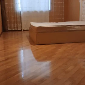 In Baku 80.0 m² apartment is for rent - Image 4