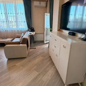 In Baku 65.0 m² apartment is for sale - Image 2