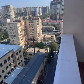 In Baku 70.0 m² apartment is for rent - Image 3