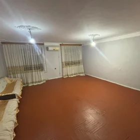 In Baku 100.0 m² apartment is for rent - Image 4