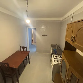 In Baku 100.0 m² apartment is for rent - Image 9