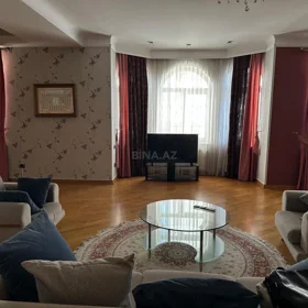 In Səbail rayonu 360.0 m² apartment is for rent - Image 2