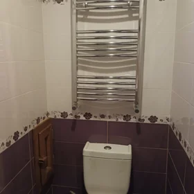 In Baku 50.0 m² apartment is for sale - Image 3