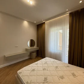 In Xətai rayonu 100.0 m² apartment is for rent - Image 2
