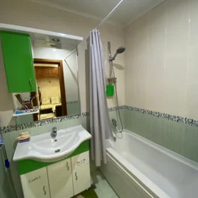 In Baku 100.0 m² apartment is for sale - Image 5