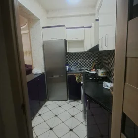 In Khirdalan 90.0 m² apartment is for rent - Image 9