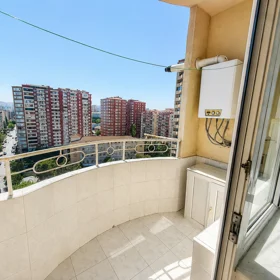 In Baku 155.0 m² apartment is for sale - Image 2