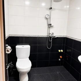 In Baku 63.0 m² apartment is for sale - Image 9