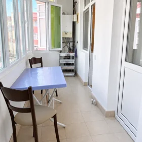 In Baku 63.0 m² apartment is for sale - Image 10