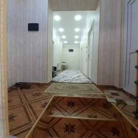 In nan 180.0 m² house with 5.0 rooms is for sale - Image 7