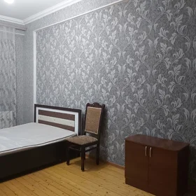 In Baku 80.0 m² apartment is for sale - Image 3