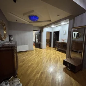In Baku 80.0 m² apartment is for sale - Image 3