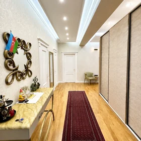 In Baku 115.0 m² apartment is for sale - Image 2