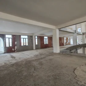 In Khirdalan 5000.0 m² commercial is for rent - Image 2