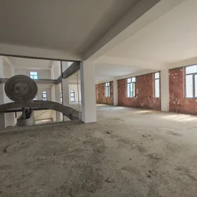 In Khirdalan 5000.0 m² commercial is for rent - Image 4