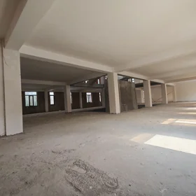 In Khirdalan 5000.0 m² commercial is for rent - Image 7