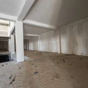 In Khirdalan 5000.0 m² commercial is for rent - Image 9