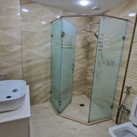 In Baku 117.0 m² apartment is for rent - Image 2