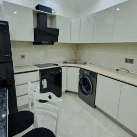 In Baku 117.0 m² apartment is for rent - Image 6