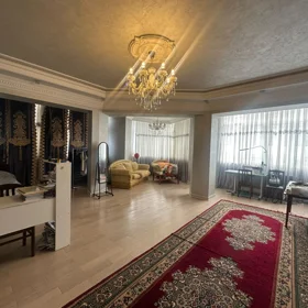 In Baku 158.0 m² apartment is for sale - Image 6