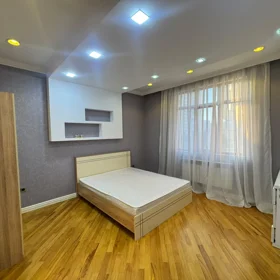 In Baku 150.0 m² apartment is for rent - Image 6